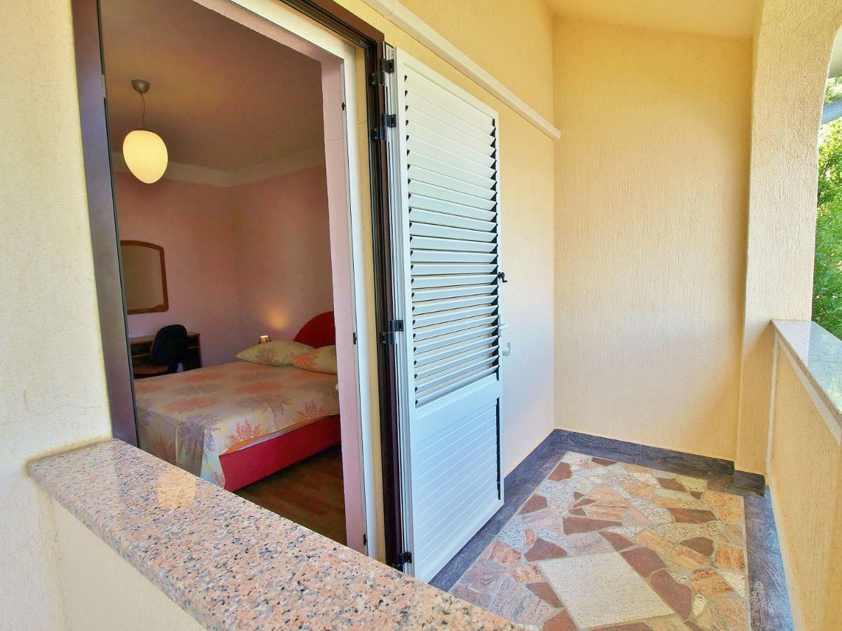Apartmani Andelo I Ruzica Mundanije Exterior foto